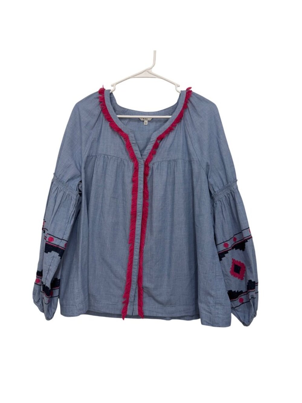 Crown & Ivy Womens Embroidered Fringe Chambray Blouse Size XL Blue Snap Closure